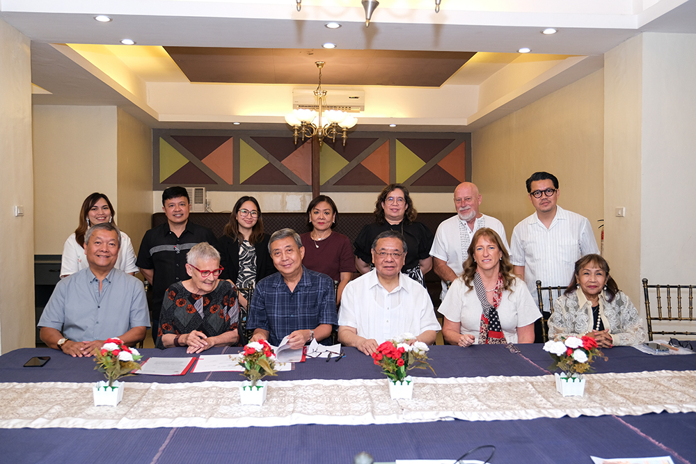 Te Rito Visits Arellano University